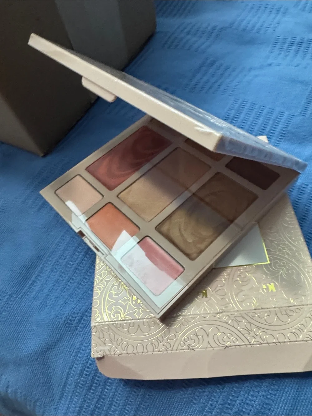 New Laura Geller Set Full Face Basics Palette W/ 2 Brushes